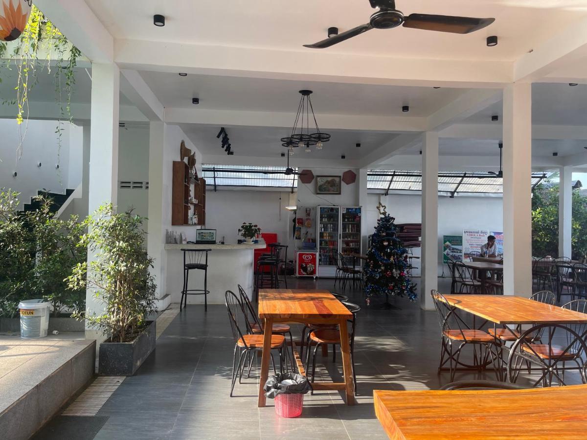 Kampot River Bungalow By Mama Hotel ภายนอก รูปภาพ